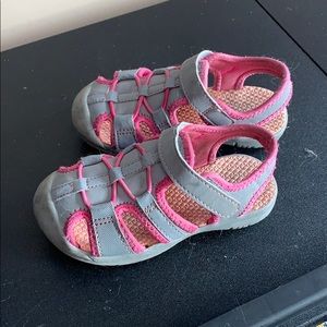 Girls sandals